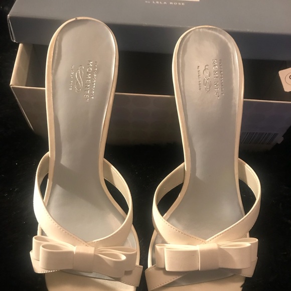 White Lela Rose Sandal with heel - Picture 2 of 4